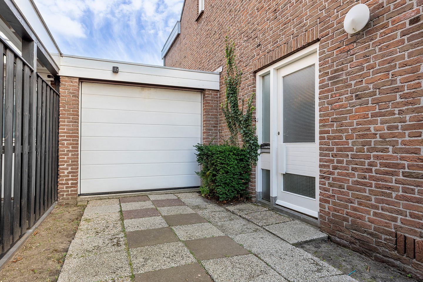 Foto 5 van Hortensialaan 1