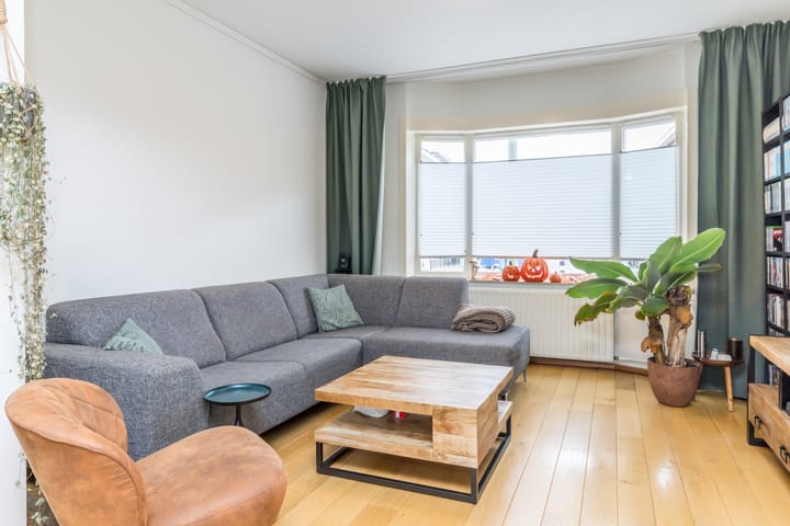 Foto 7 van Benzenraderweg 97