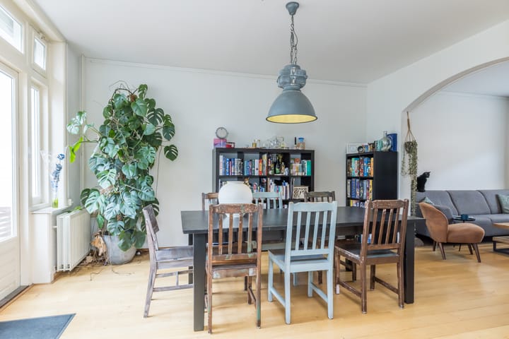 Foto 9 van Benzenraderweg 97