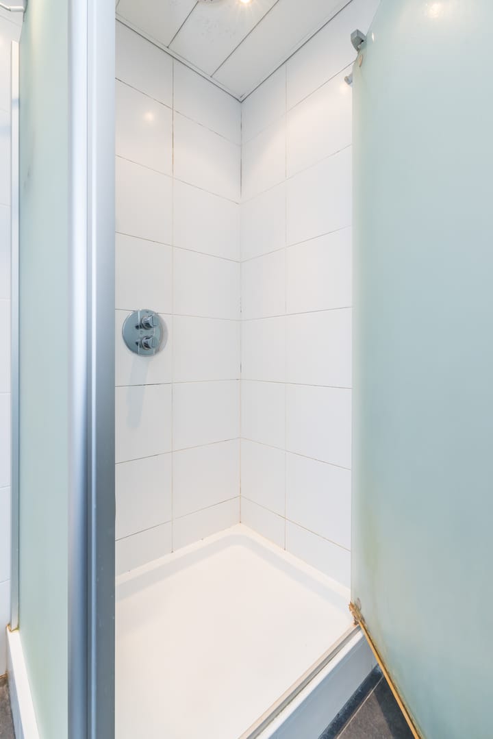 Foto 20 van Benzenraderweg 97