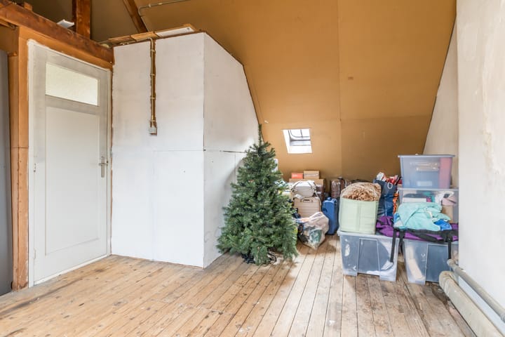 Foto 24 van Benzenraderweg 97