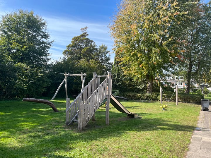 Foto 31 van Weeresteinstraat 46