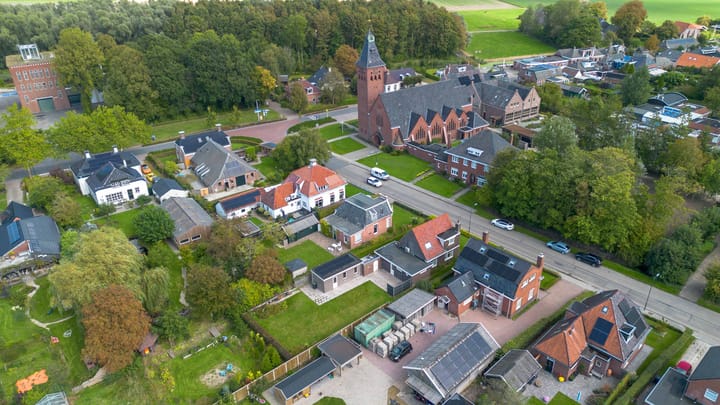 Foto 42 van Warfhuisterweg 3