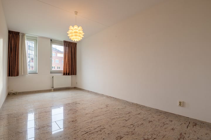 Foto 16 van Eliza van Calcarstraat 5