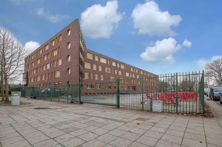 Foto 24 van Eliza van Calcarstraat 5