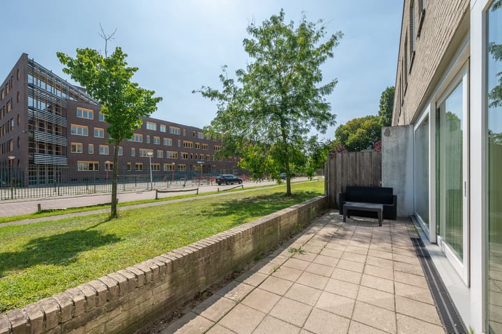 Foto 26 van Eliza van Calcarstraat 5