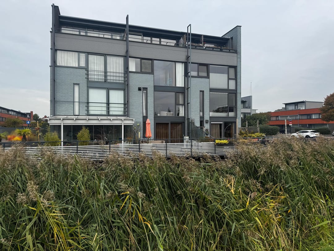 Tussenwoning aan Waterlandsingel 106, Den Haag
