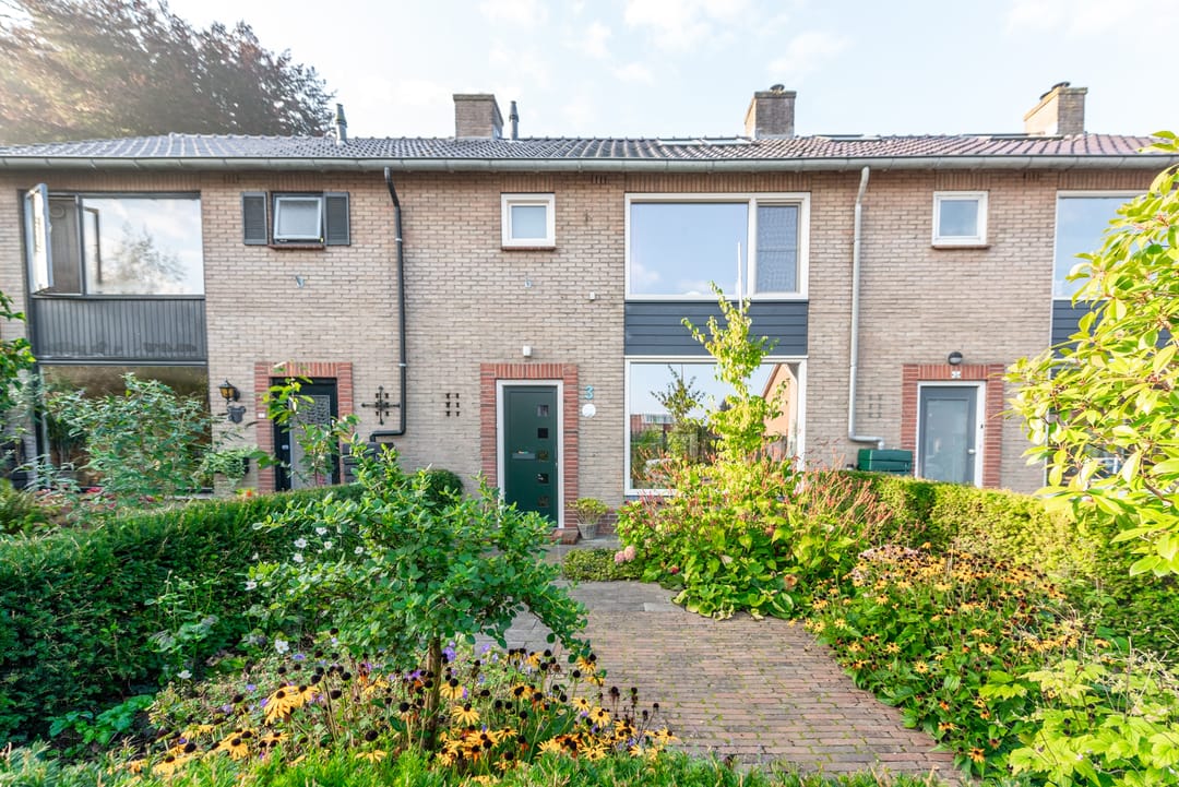 Photo 2 of Mondriaanstraat 3