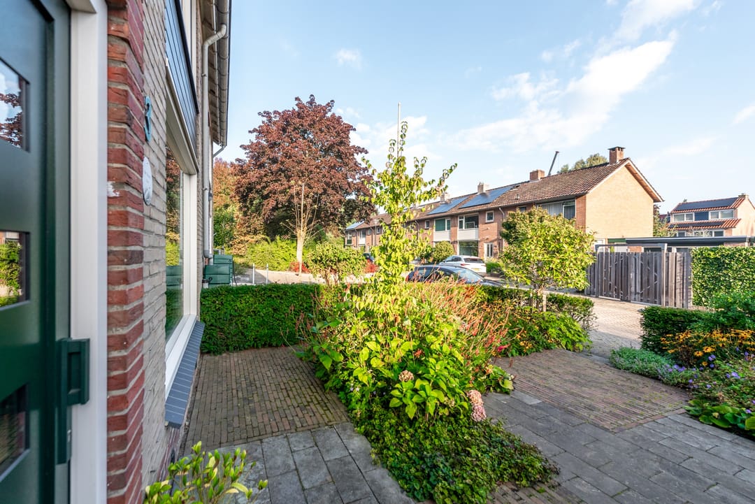 Photo 8 of Mondriaanstraat 3