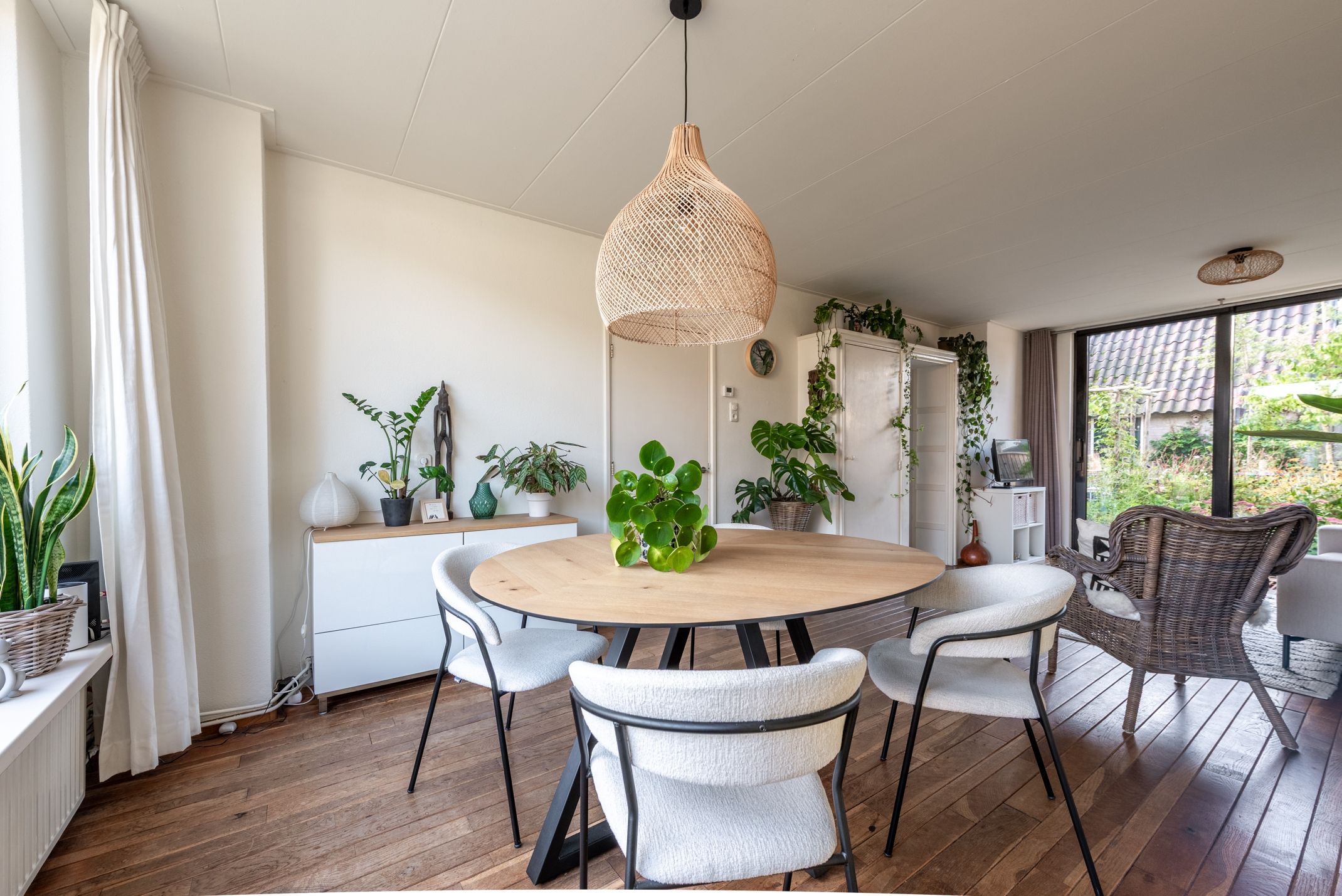 Photo 15 of Mondriaanstraat 3