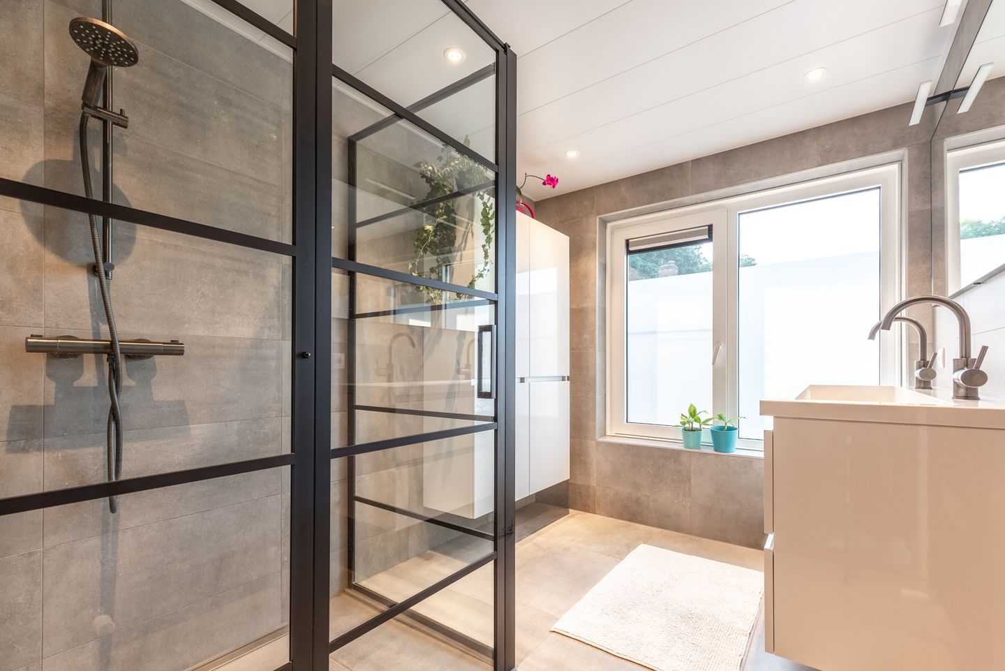 Photo 29 of Mondriaanstraat 3