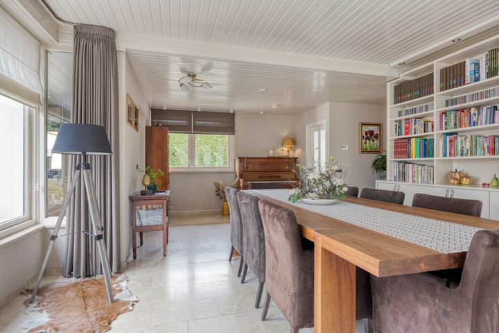 Photo 15 of Scheerdersstraat 10