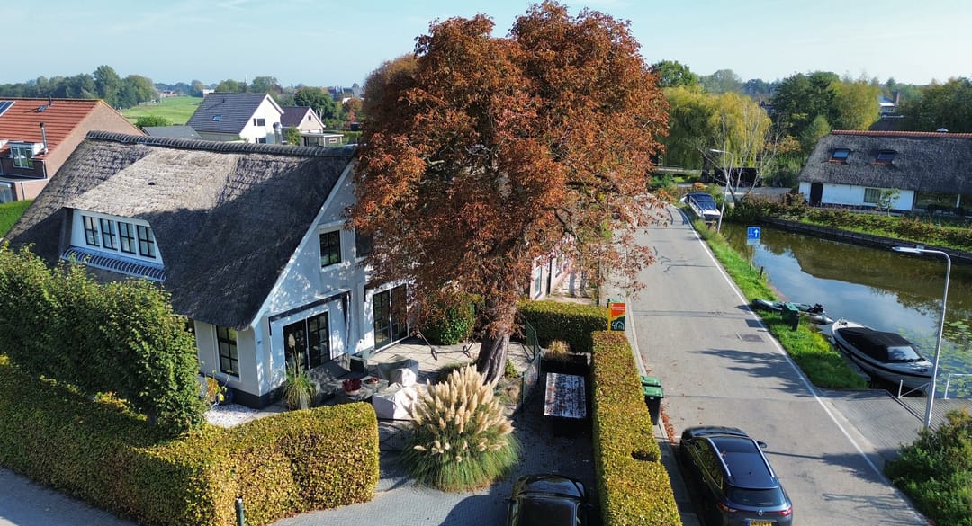 Photo 1 of Zuideinde 19