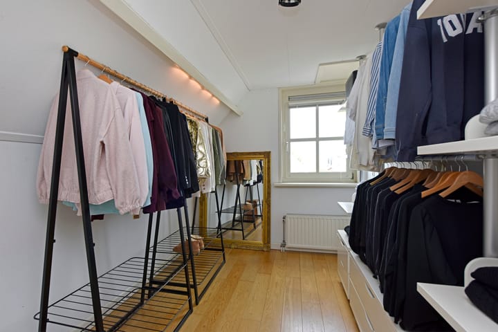 Photo 36 of Zuideinde 19