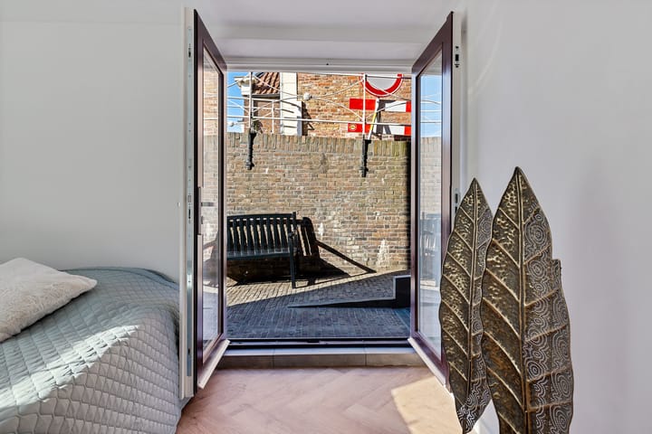 Photo 27 of Solwerderstraat 38