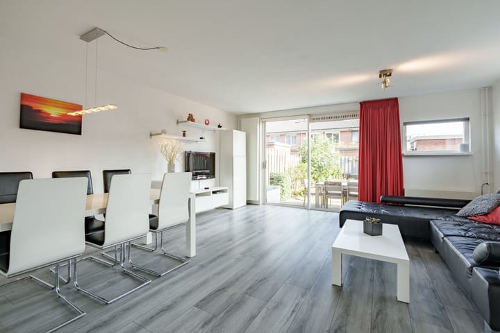 Foto 5 van Herman Heijermanshove 22