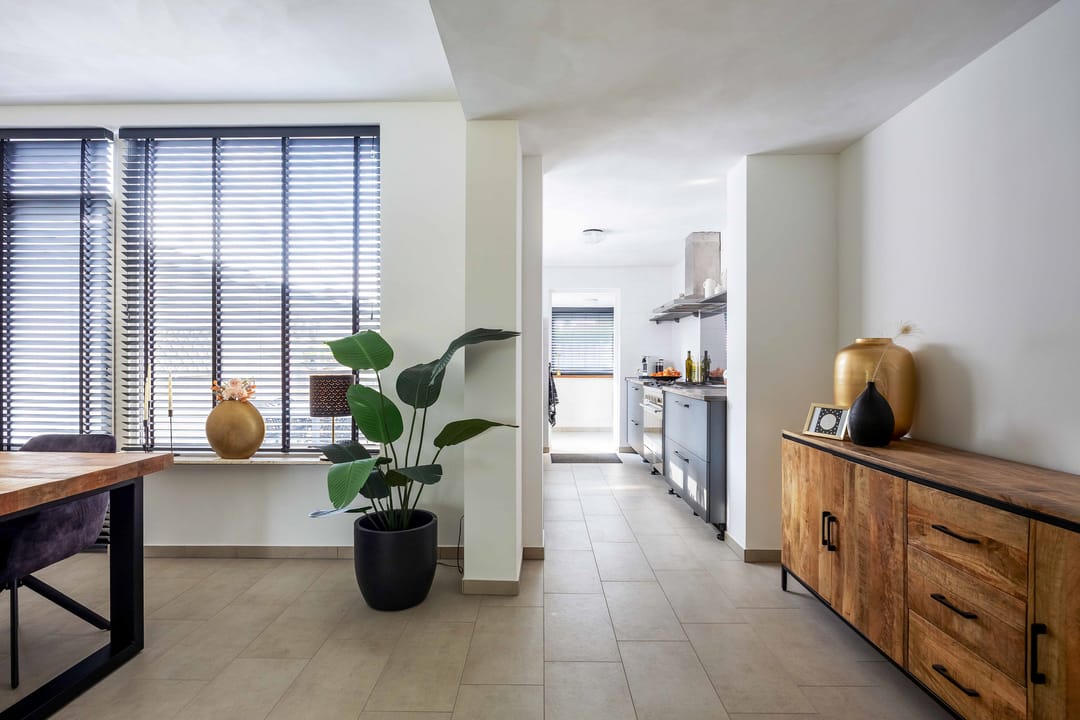 Photo 22 of Multatulistraat 4