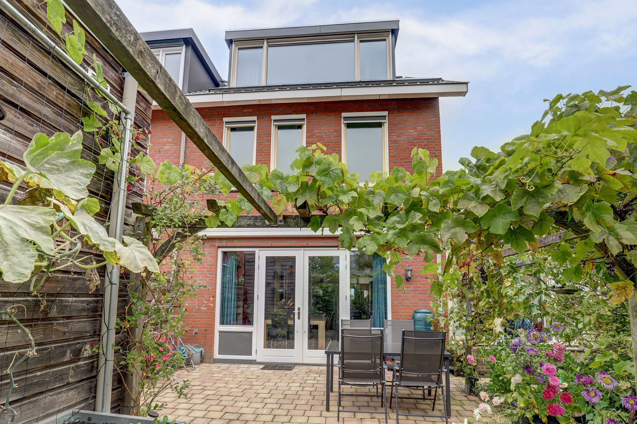 Foto 3 van Willy den Oudenstraat 38