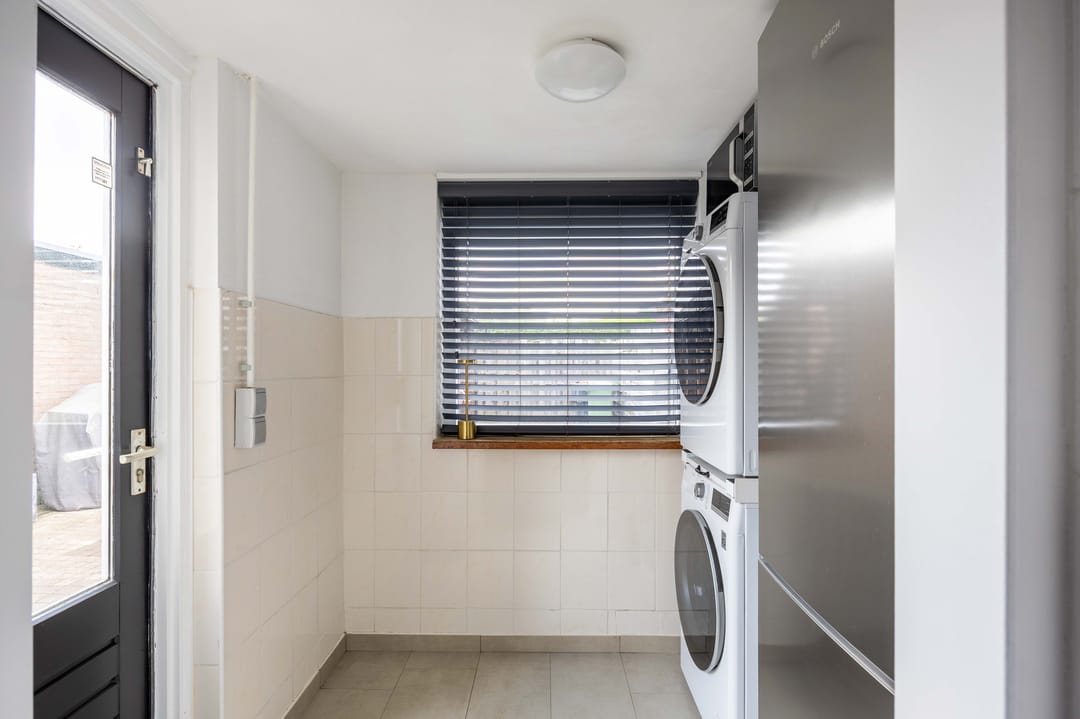 Photo 26 of Multatulistraat 4