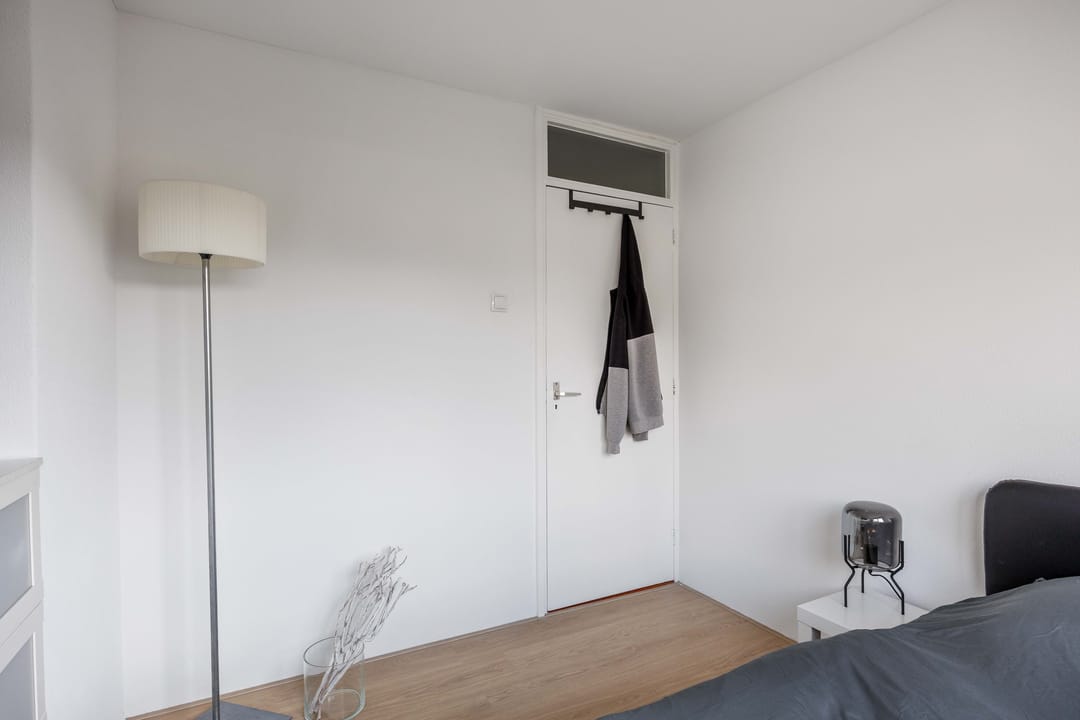 Photo 31 of Multatulistraat 4