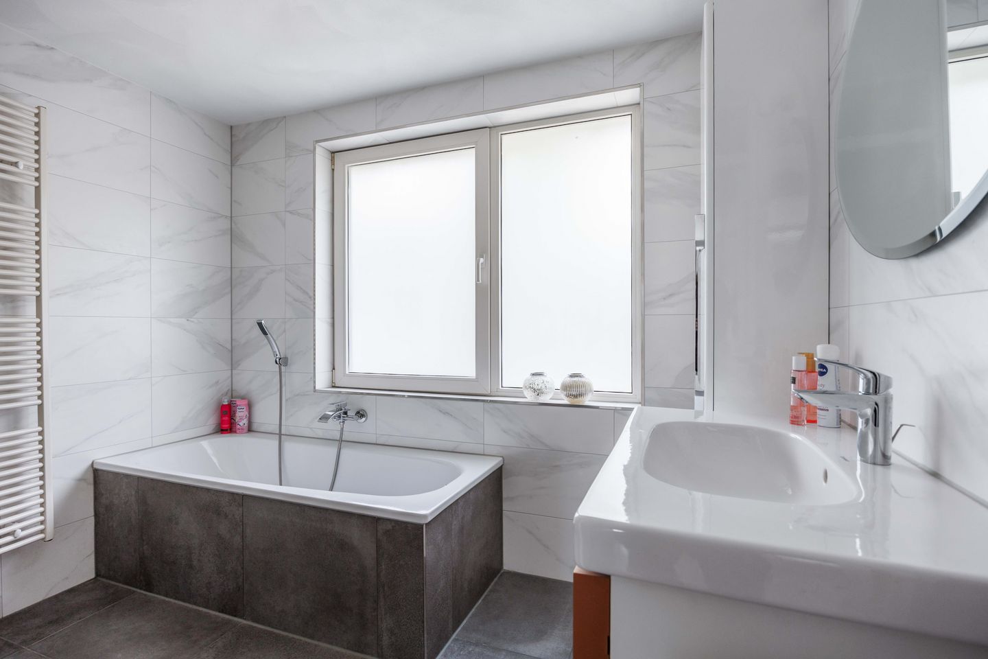 Photo 34 of Multatulistraat 4