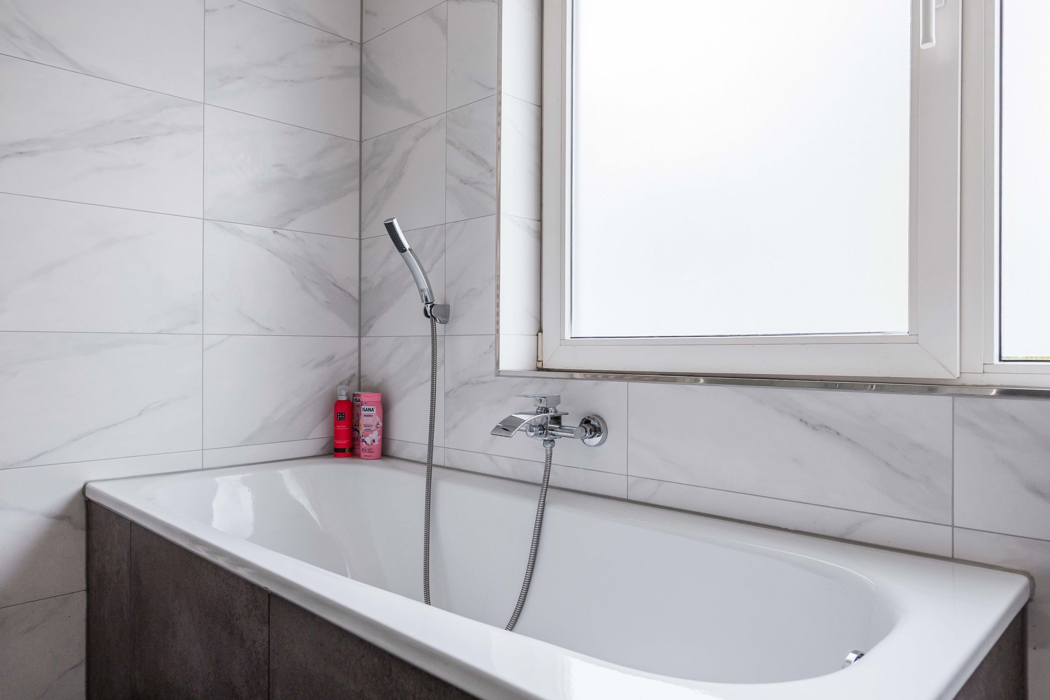 Photo 39 of Multatulistraat 4