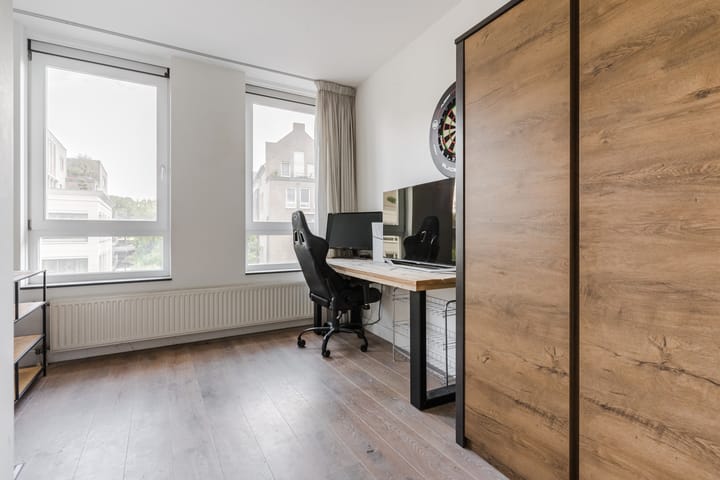 Foto 41 van Sluisplein 48