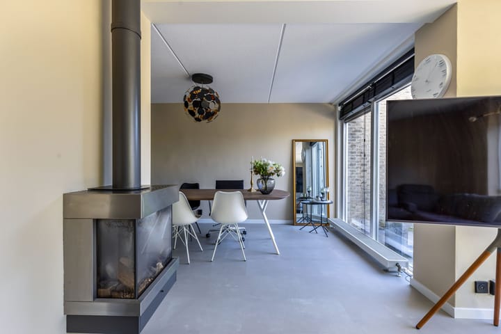 Foto 13 van Kalmoes 61