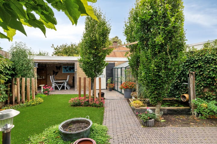 Foto 5 van Julianastraat 147