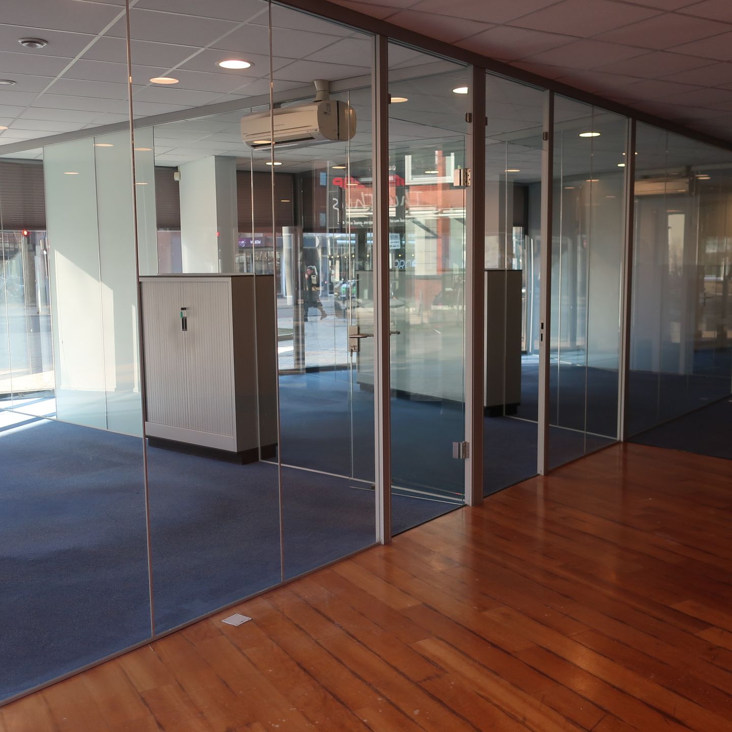 View photo 4 of Stationsstraat 125
