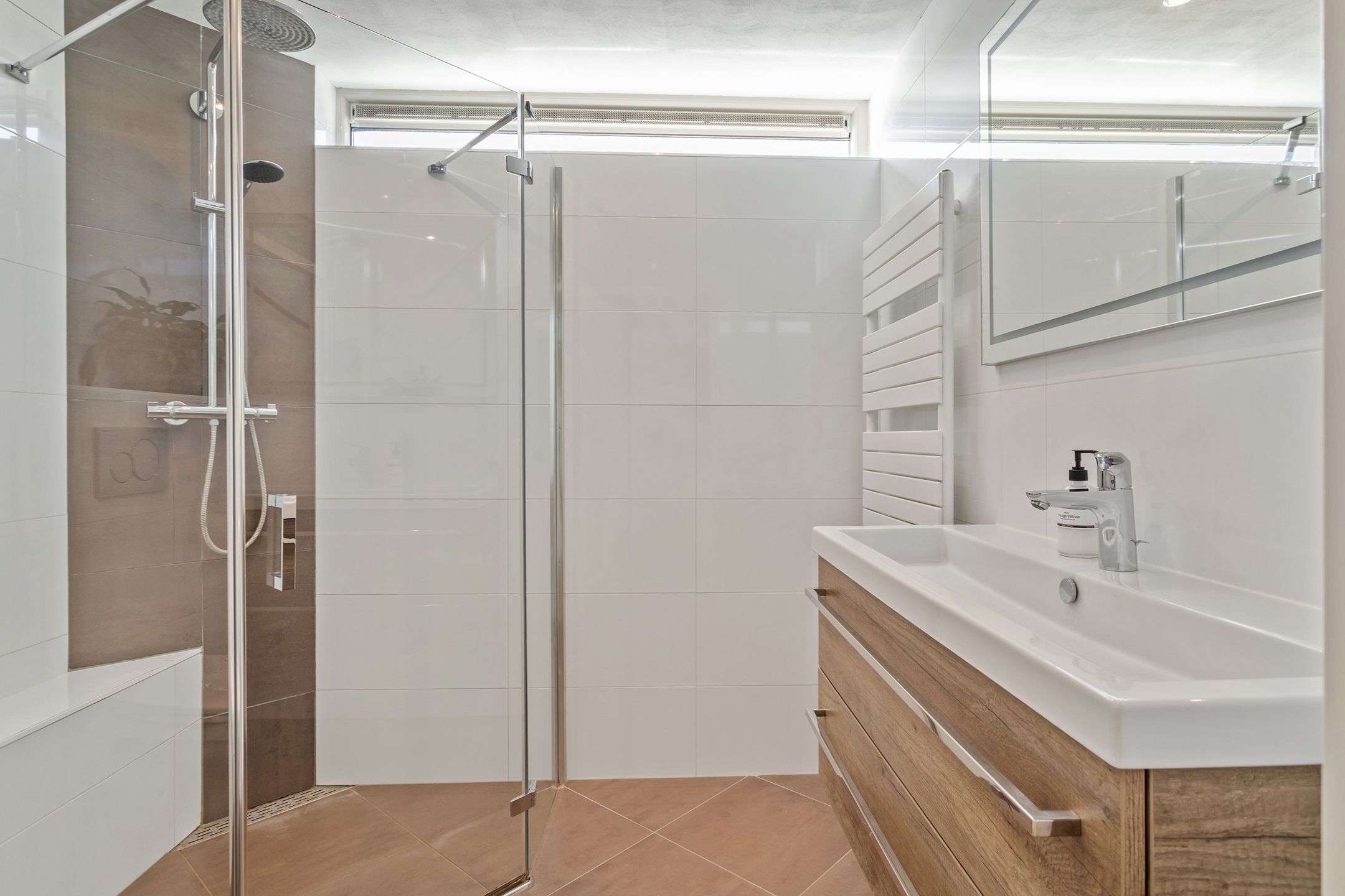 Photo 15 of Henri Dunantlaan 16