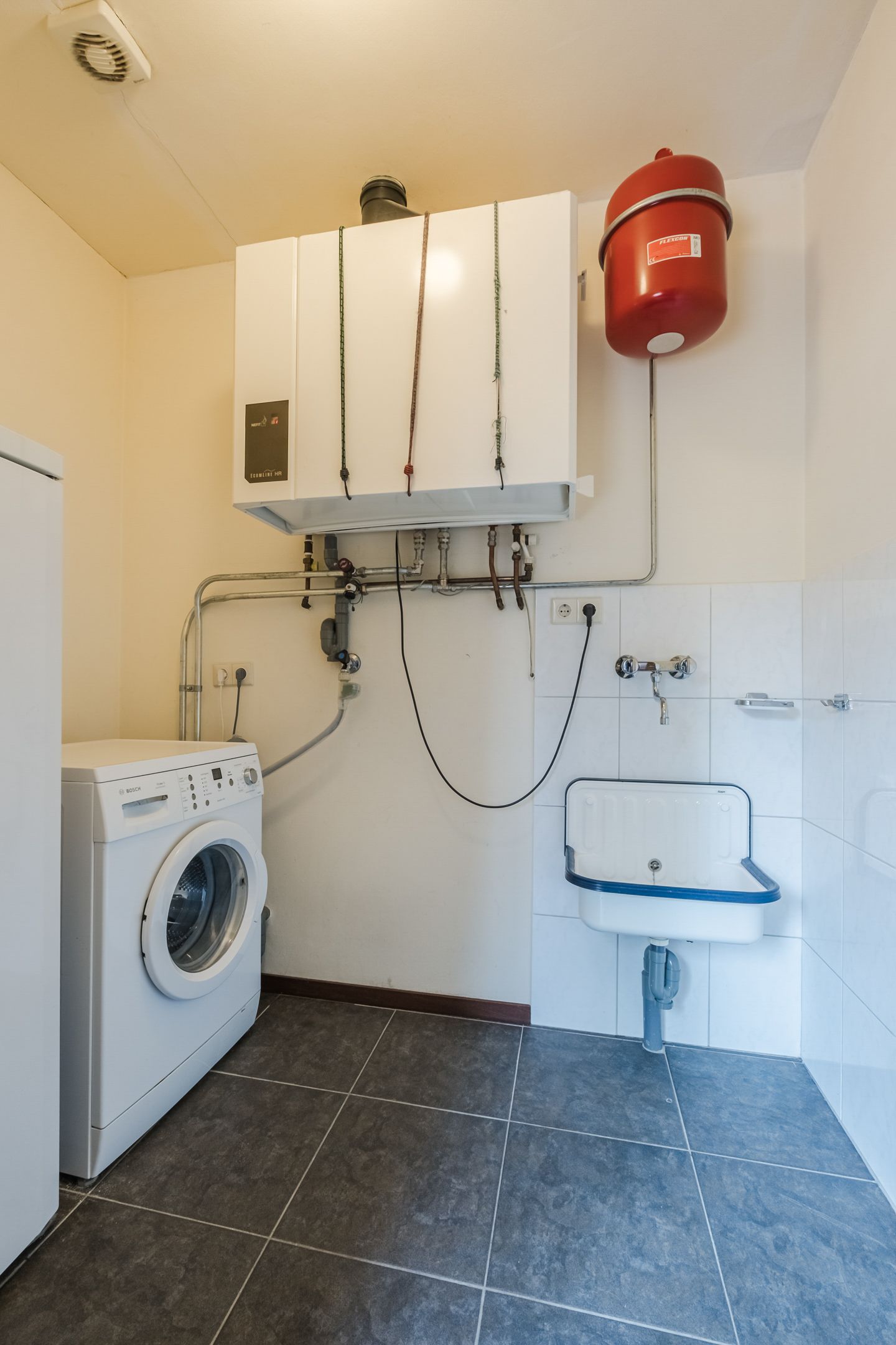 Photo 10 of van den Tillaartstraat 16