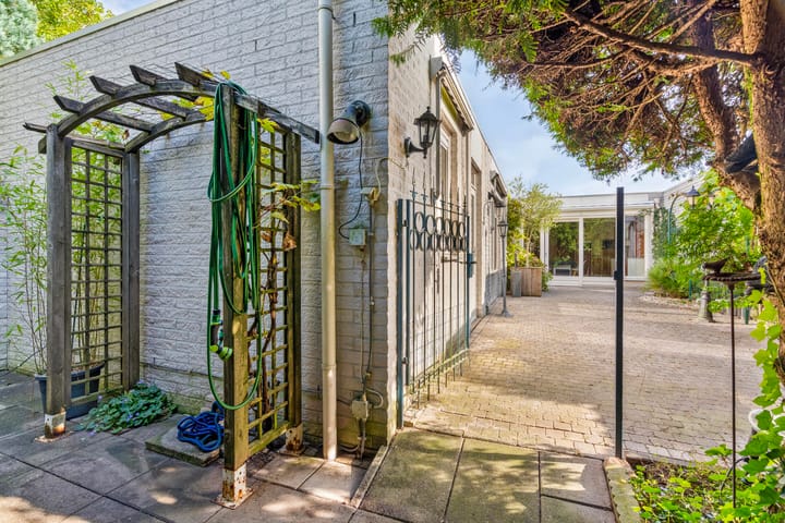 Foto 30 van Ogentroost 22