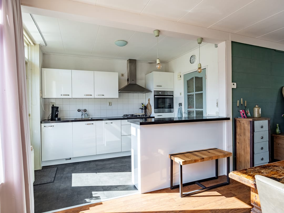 Foto 11 van Mezenstraat 10