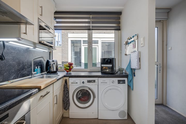 Photo 11 of Tsjaikovskilaan 33