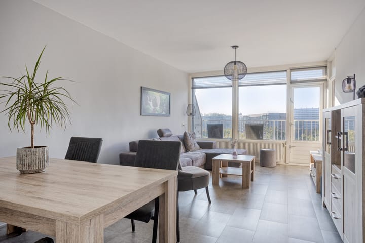 Foto 2 van Curieplaats 193