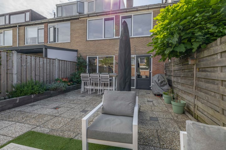 Photo 23 of Vroonstraat 19