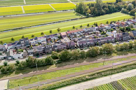 Parallelweg 15 secondary image