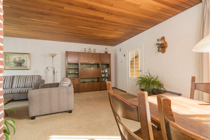 Foto 12 van Parallelweg 15