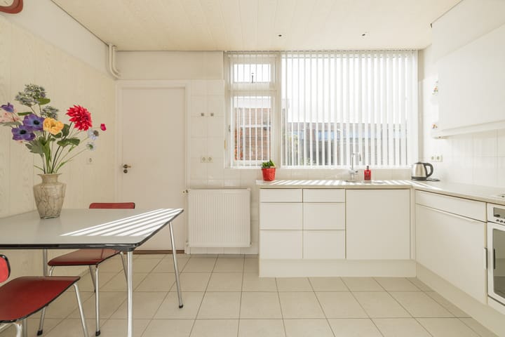 Foto 13 van Parallelweg 15