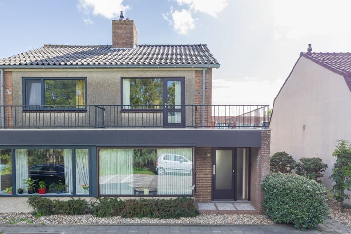 Foto 46 van Parallelweg 15