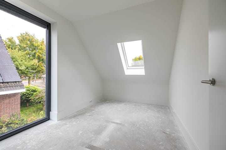 Photo 25 of Hoofdweg 39