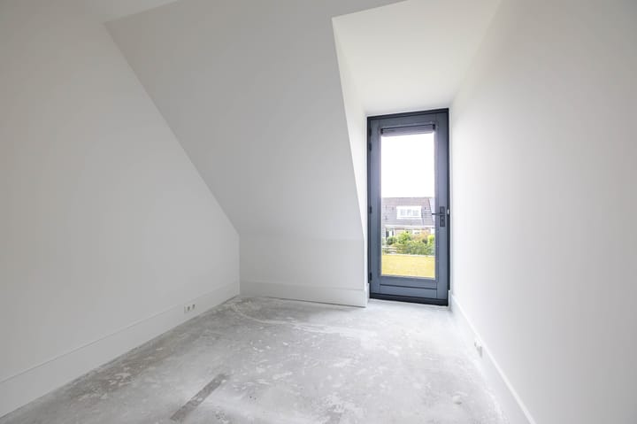 Photo 28 of Hoofdweg 39