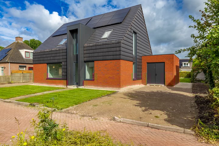 Photo 35 of Hoofdweg 39