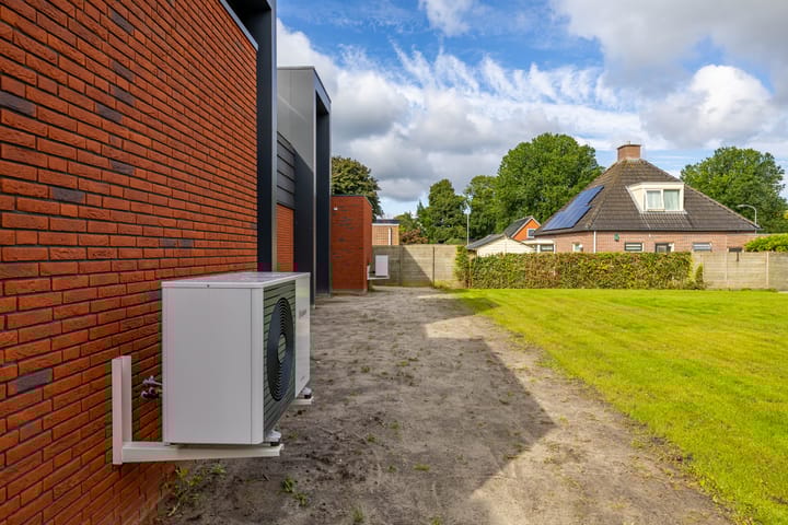 Photo 37 of Hoofdweg 39