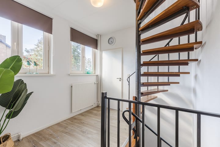 Foto 32 van Boterbloemweg 21