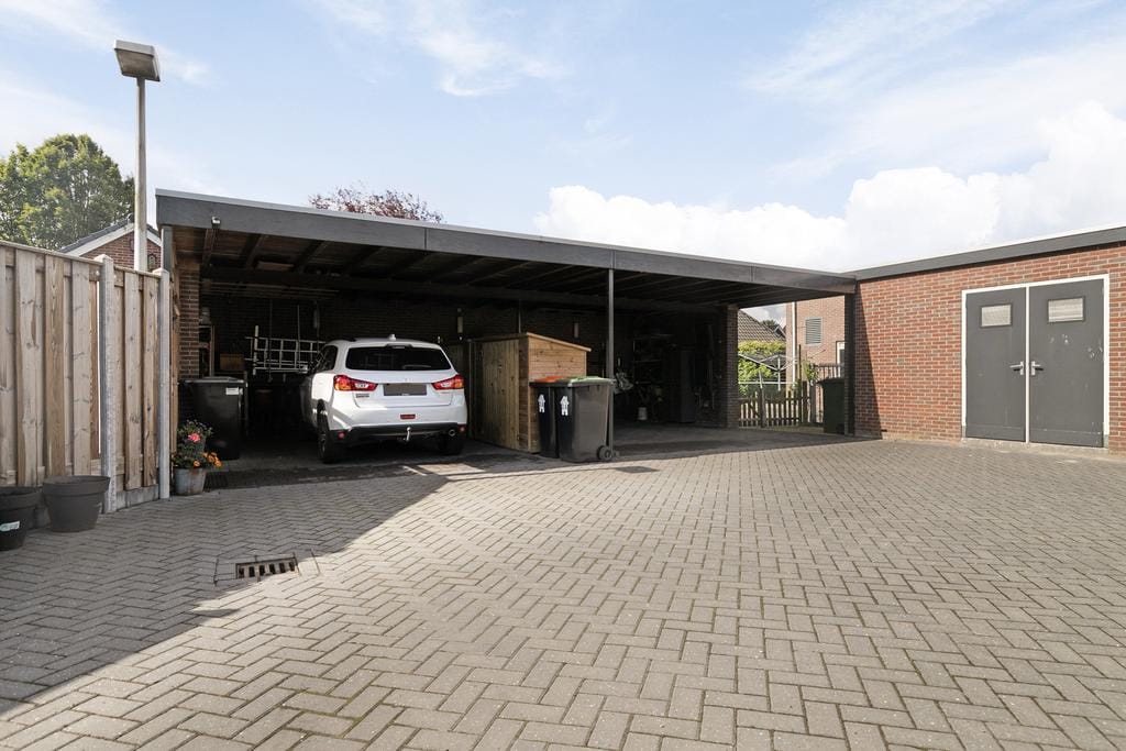 Foto 22 van Mr. Ovingstraat 2-A
