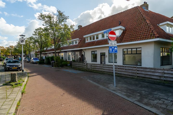 Photo 30 of Pioenstraat 2-A
