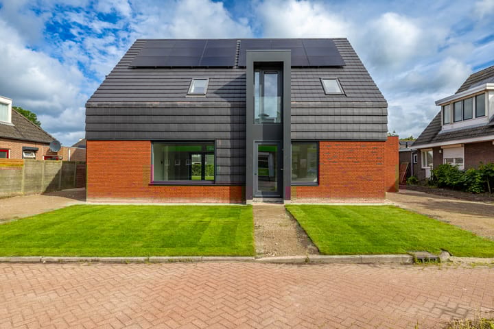 Photo 7 of Hoofdweg 41