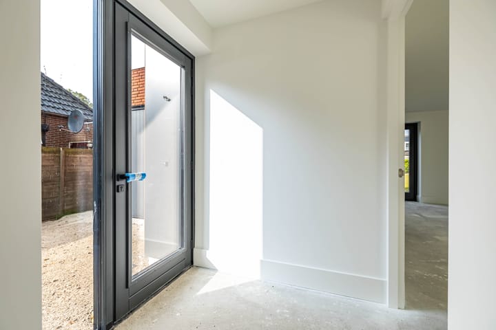 Photo 9 of Hoofdweg 41